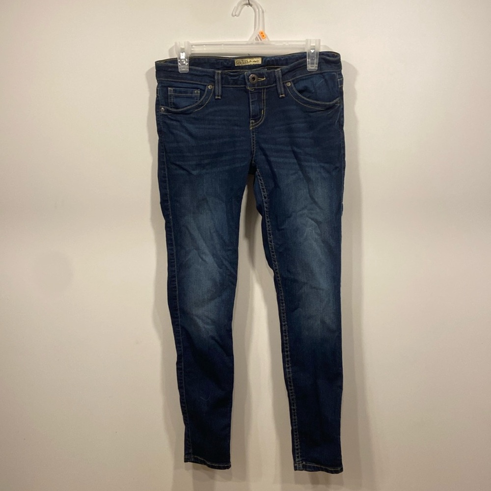 Low rise guess skinny jeans